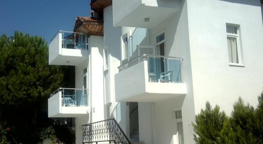 Tolan Apartments İçmeler Exterior foto